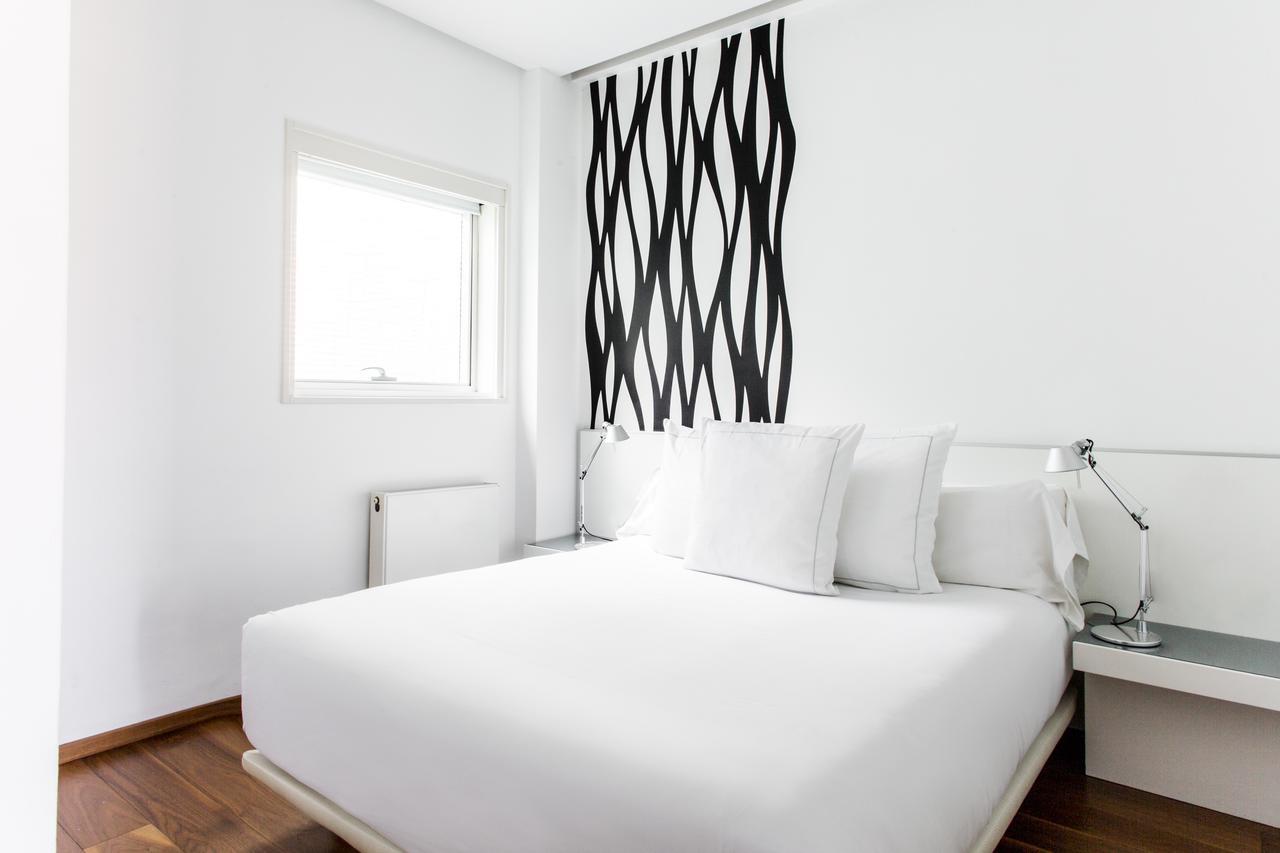 Suites Avenue Barcelona Bagian luar foto